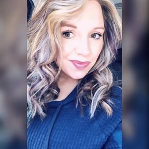 Meet your Posher, Becky